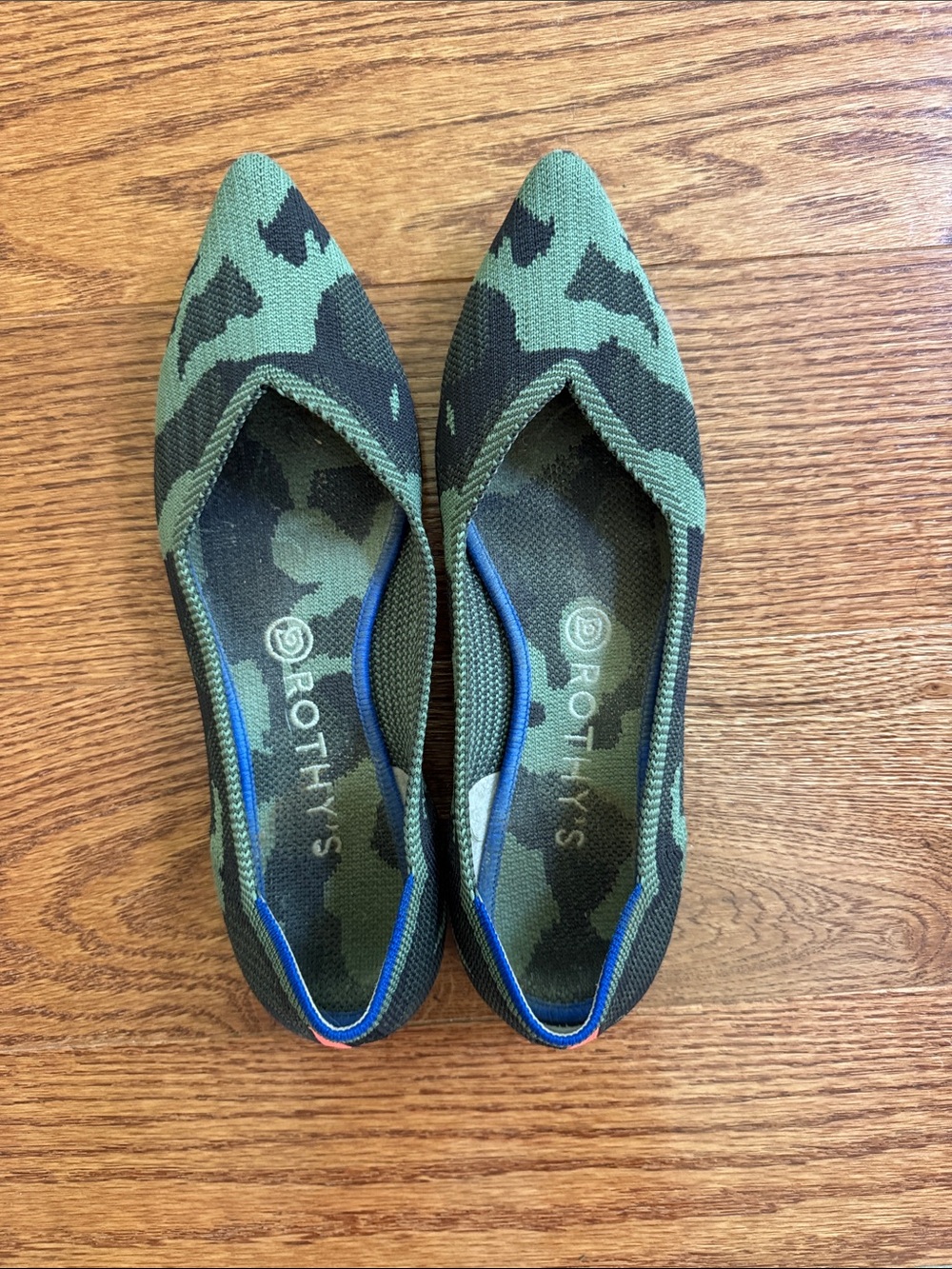 Rothy's Women's Pointed Camouflage Knit Flats in Green and Black